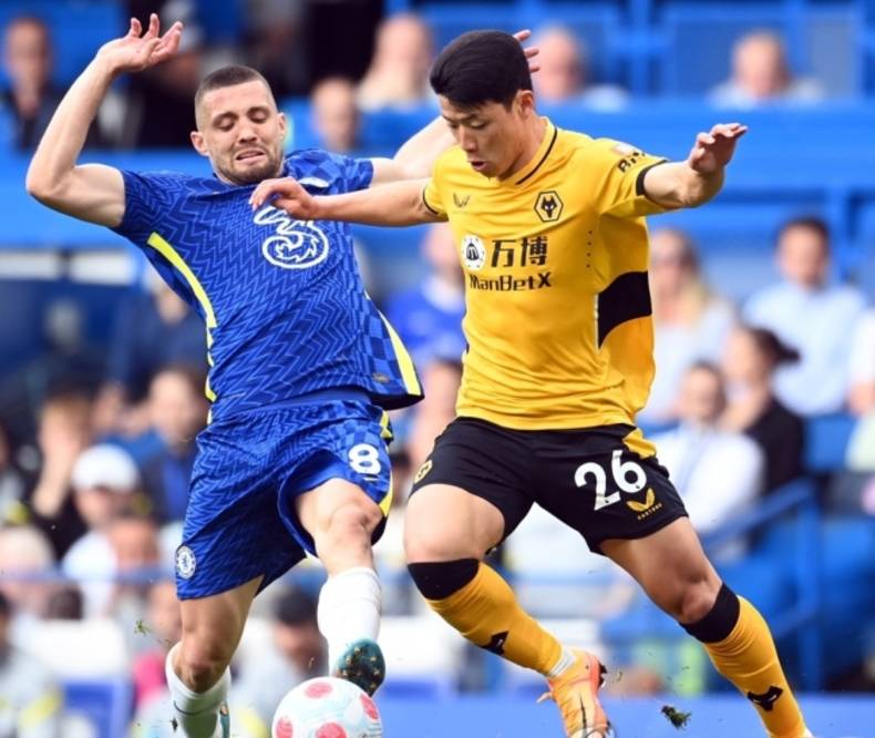 lol台服官网首页地址关于窗口期尤文图斯备战德国杯风云突变深圳男篮今晚调整名单,连对手都承认:里尔围绕全明星赛队长鼓劲的信息