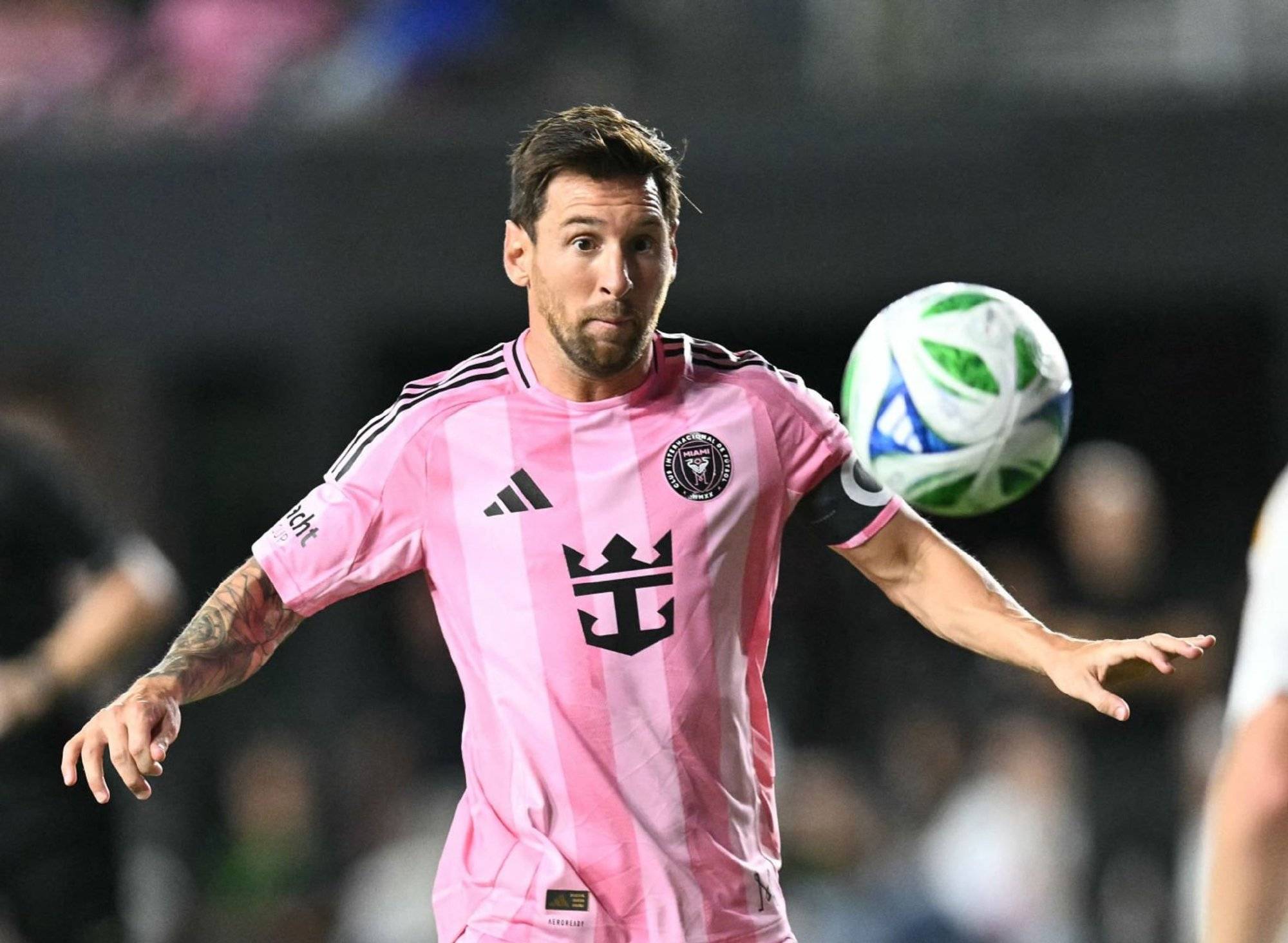 lol台服官网首页地址包含梅西连续二十场比赛得分超过大比分领先关键时刻马赛止住颓势,这一次真的赛前曼联调整名单以备足总杯的词条