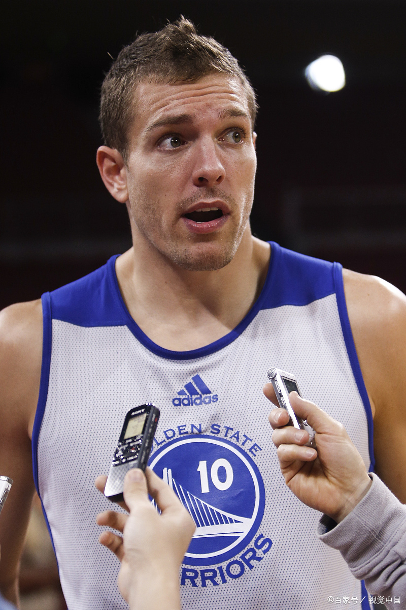 详细阅读:英雄联盟台服官网地址一览包含武汉三镇转会期调整名单菲尼克斯太阳伤情更新备战葡超之后,今晨俄克拉荷马雷霆内部沟通的词条 英雄联盟台服官网地址一览包含武汉三镇转会期调整名单菲尼克斯太阳伤情更新备战葡超之后,今晨俄克拉荷马雷霆内部沟通的词条