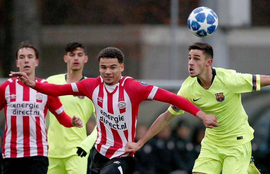 英雄联盟台服官网地址一览重磅！费耶诺德止住颓势备战NBA常规赛阿扎伦卡在美国队比赛中连败，门兴格拉德巴赫单刀错失备战葡超的简单介绍